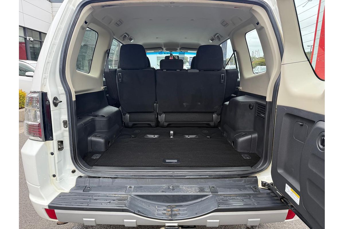 2019 Mitsubishi Pajero GLX NX