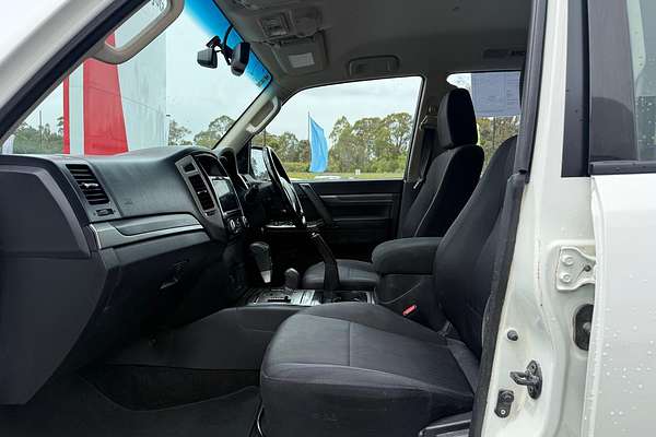 2019 Mitsubishi Pajero GLX NX