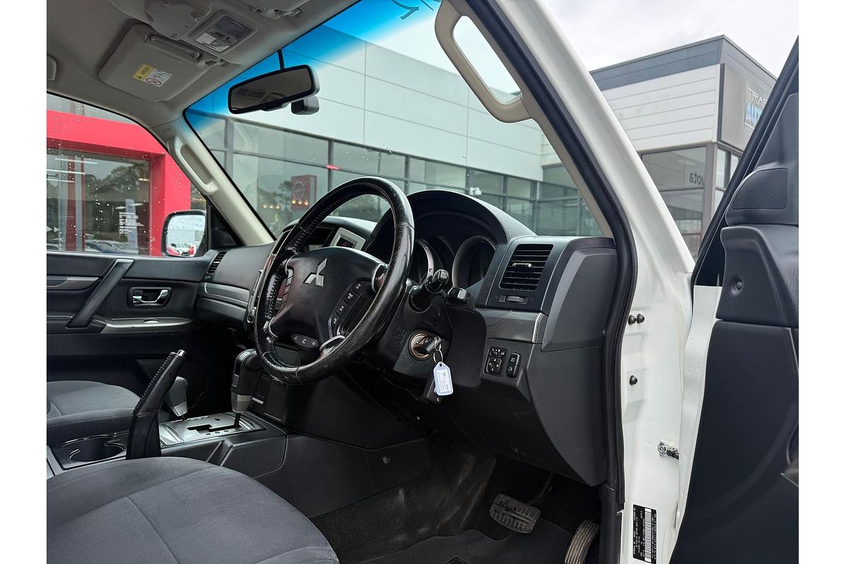 2019 Mitsubishi Pajero GLX NX