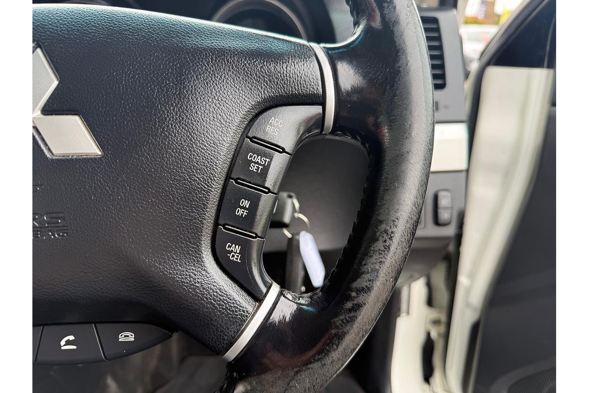 2019 Mitsubishi Pajero GLX NX