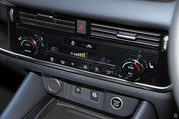 2023 Nissan QASHQAI Ti J12