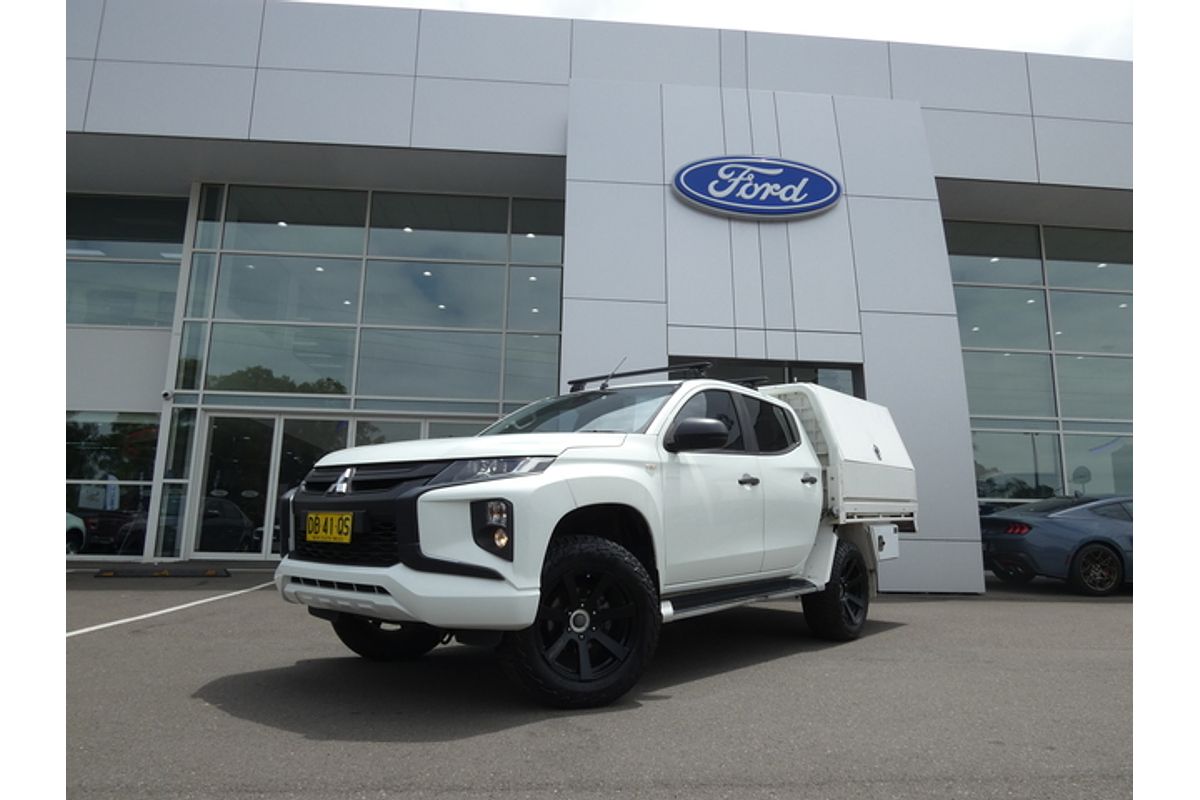 2019 Mitsubishi Triton GLX MR 4X4