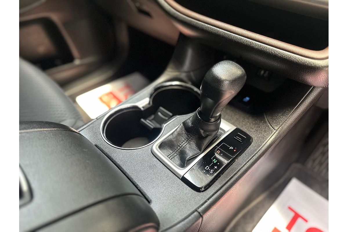 2015 Toyota Kluger GX GSU50R