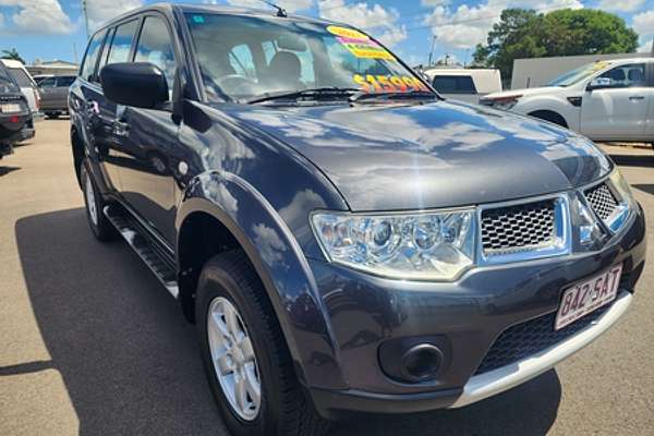 2011 Mitsubishi Challenger LS PB