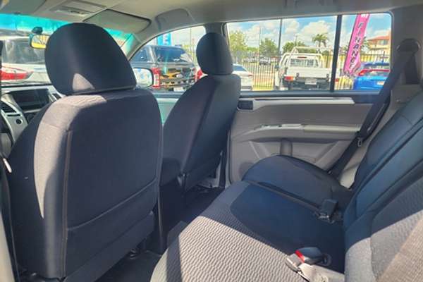 2011 Mitsubishi Challenger LS PB