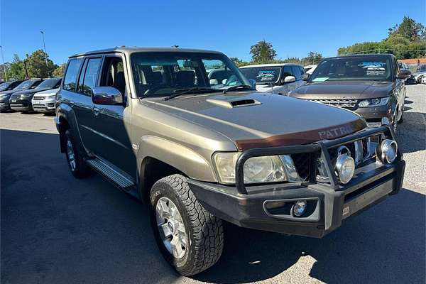 2009 Nissan Patrol ST GU 6