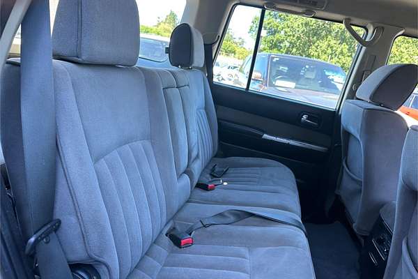 2009 Nissan Patrol ST GU 6