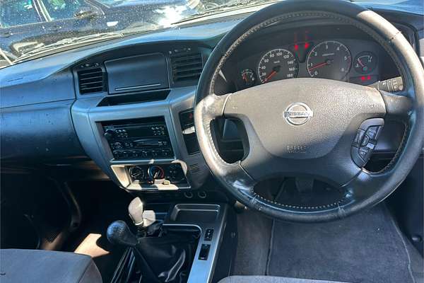 2009 Nissan Patrol ST GU 6