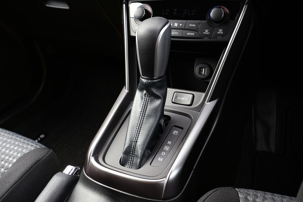 2024 Suzuki S-Cross JYB