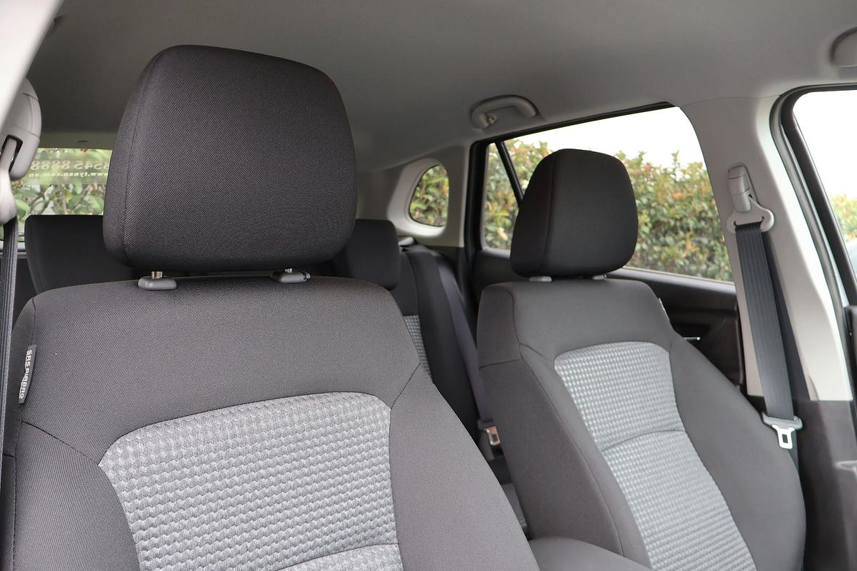 2024 Suzuki S-Cross JYB