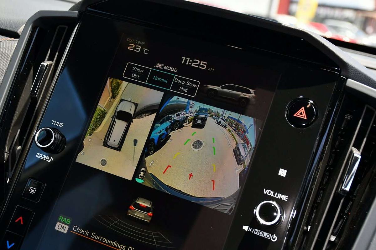 2025 Subaru Forester Hybrid Touring S6