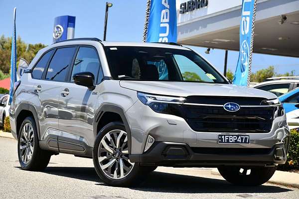 2025 Subaru Forester Hybrid Touring S6