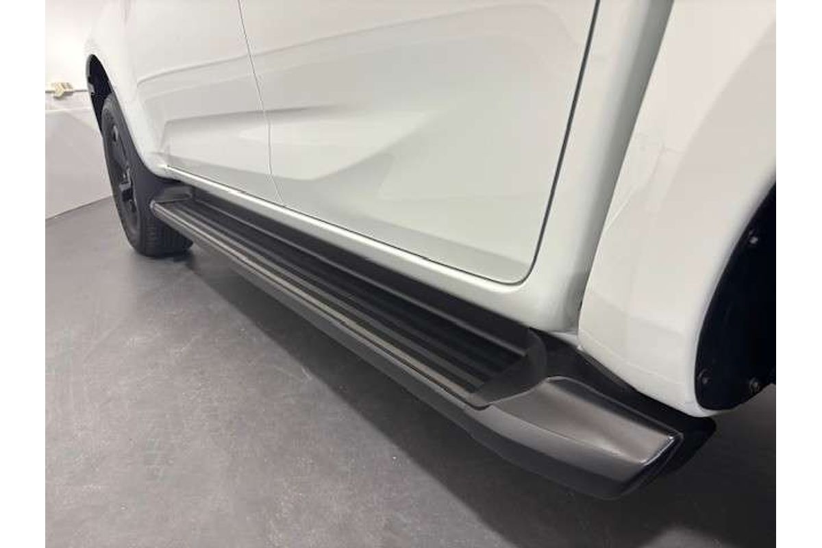 2025 Isuzu D-MAX X-RIDER 4X4