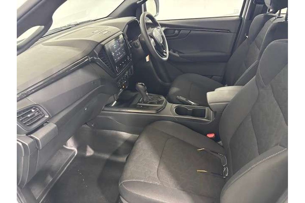 2025 Isuzu D-MAX X-RIDER 4X4