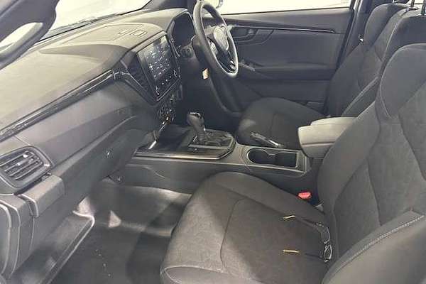 2025 Isuzu D-MAX X-RIDER 4X4