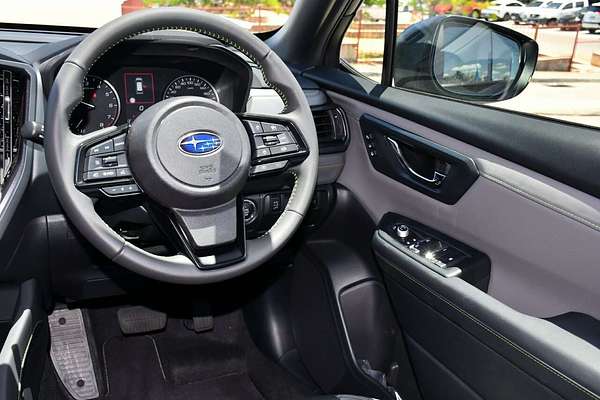 2025 Subaru Forester 2.5i Sport S5