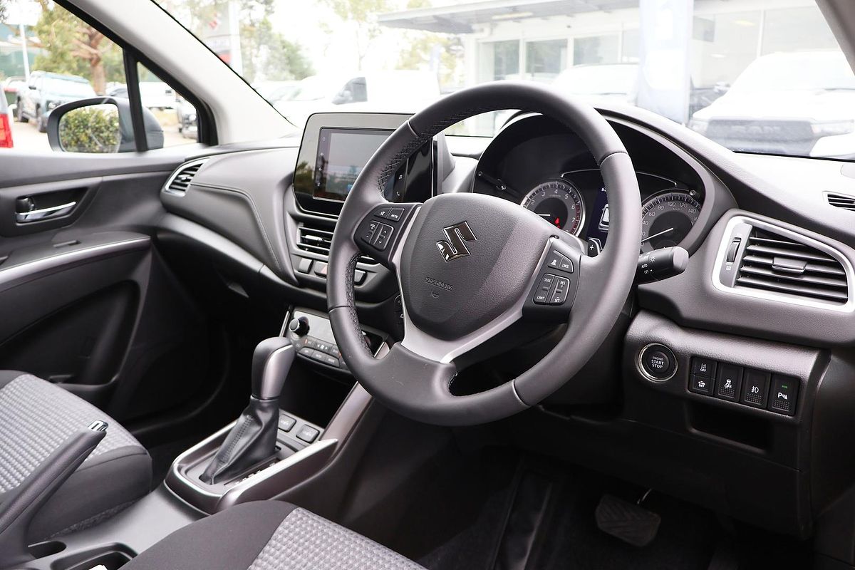 2024 Suzuki S-Cross JYB