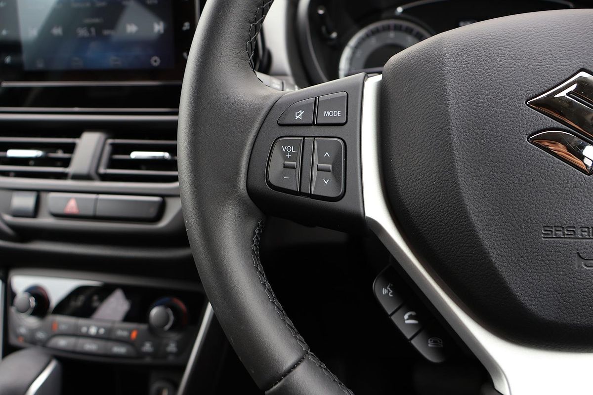 2024 Suzuki S-Cross JYB