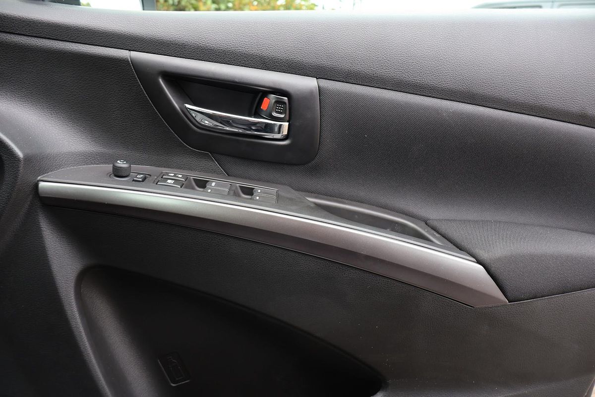 2024 Suzuki S-Cross JYB