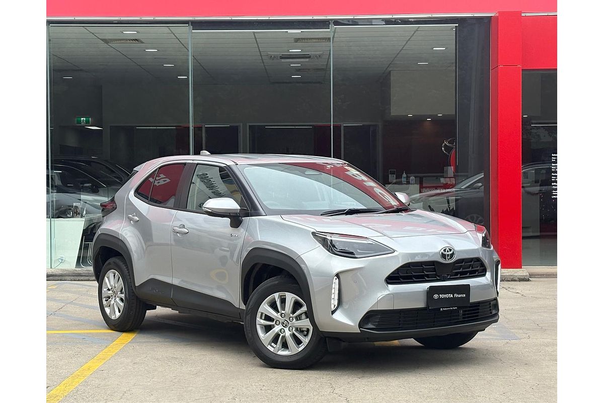 2025 Toyota Yaris Cross GXL MXPJ10R