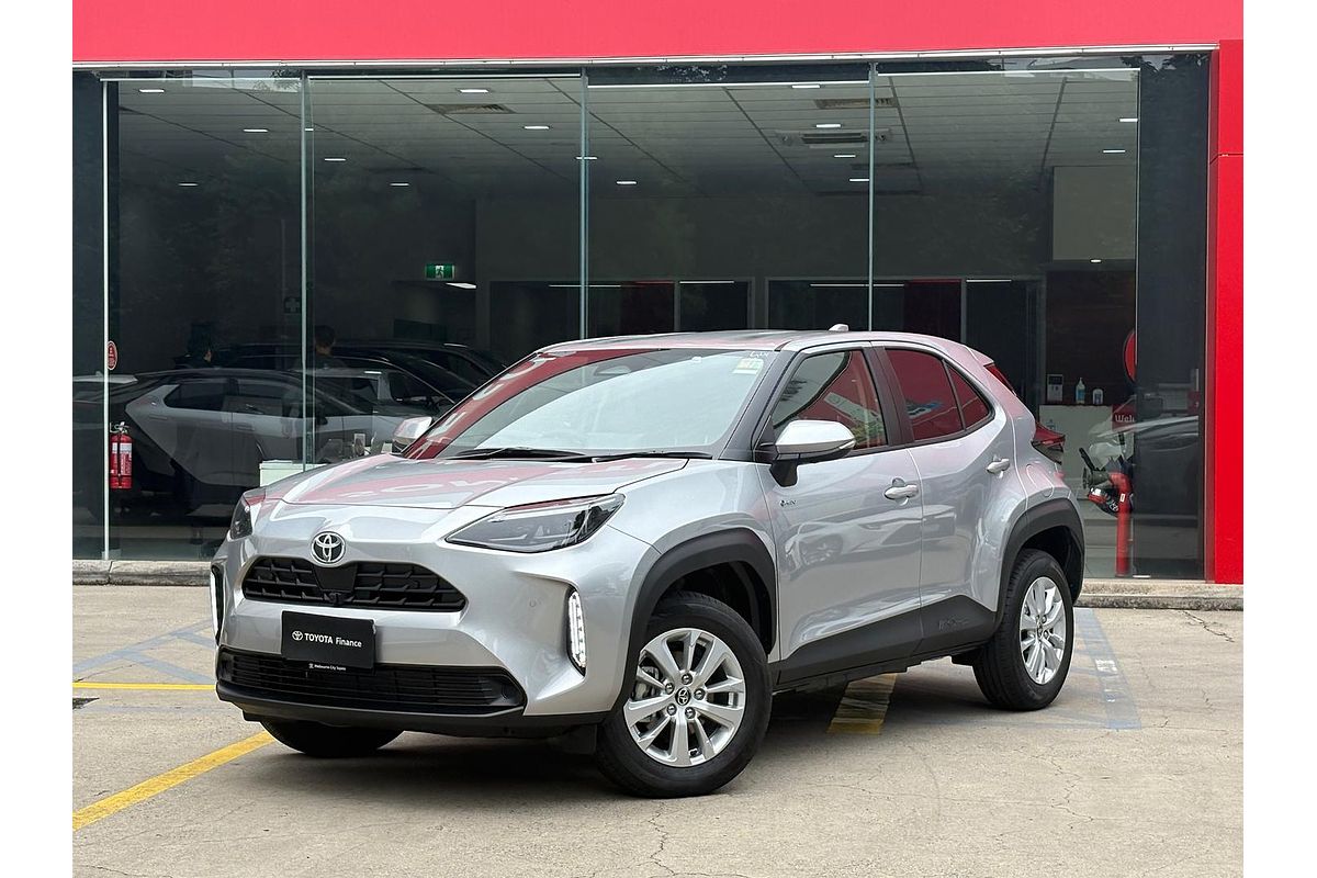 2025 Toyota Yaris Cross GXL MXPJ10R