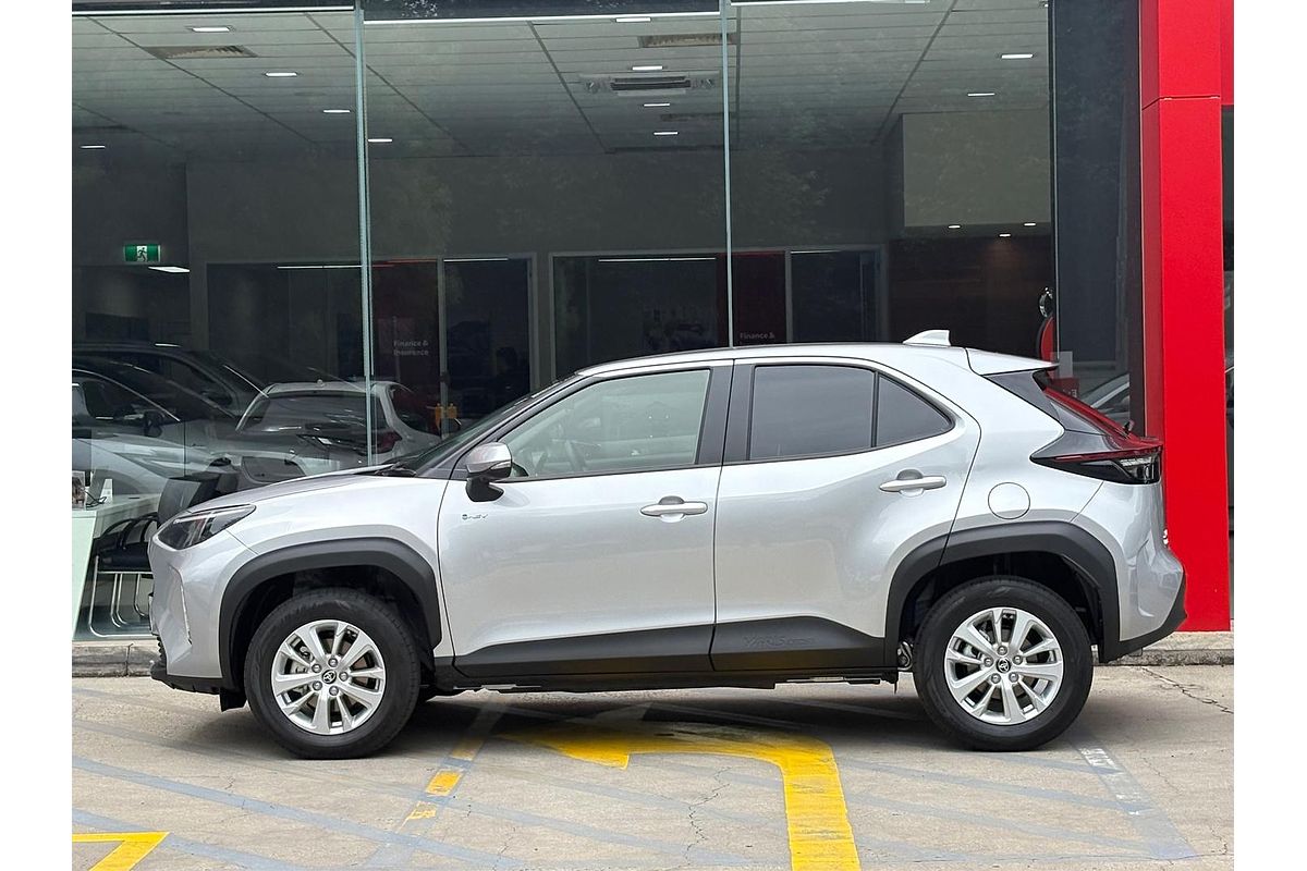 2025 Toyota Yaris Cross GXL MXPJ10R