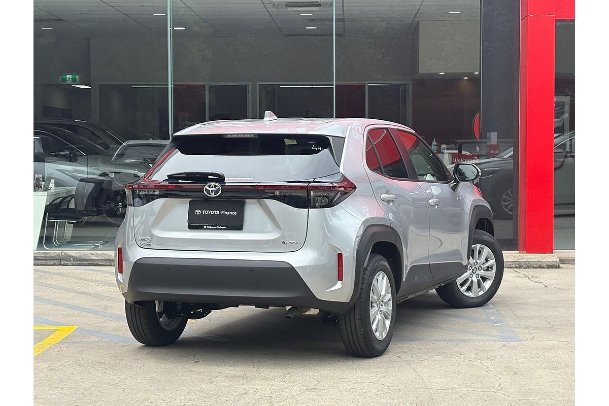 2025 Toyota Yaris Cross GXL MXPJ10R