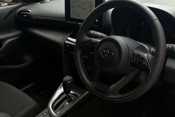 2025 Toyota Yaris Cross GXL MXPJ10R