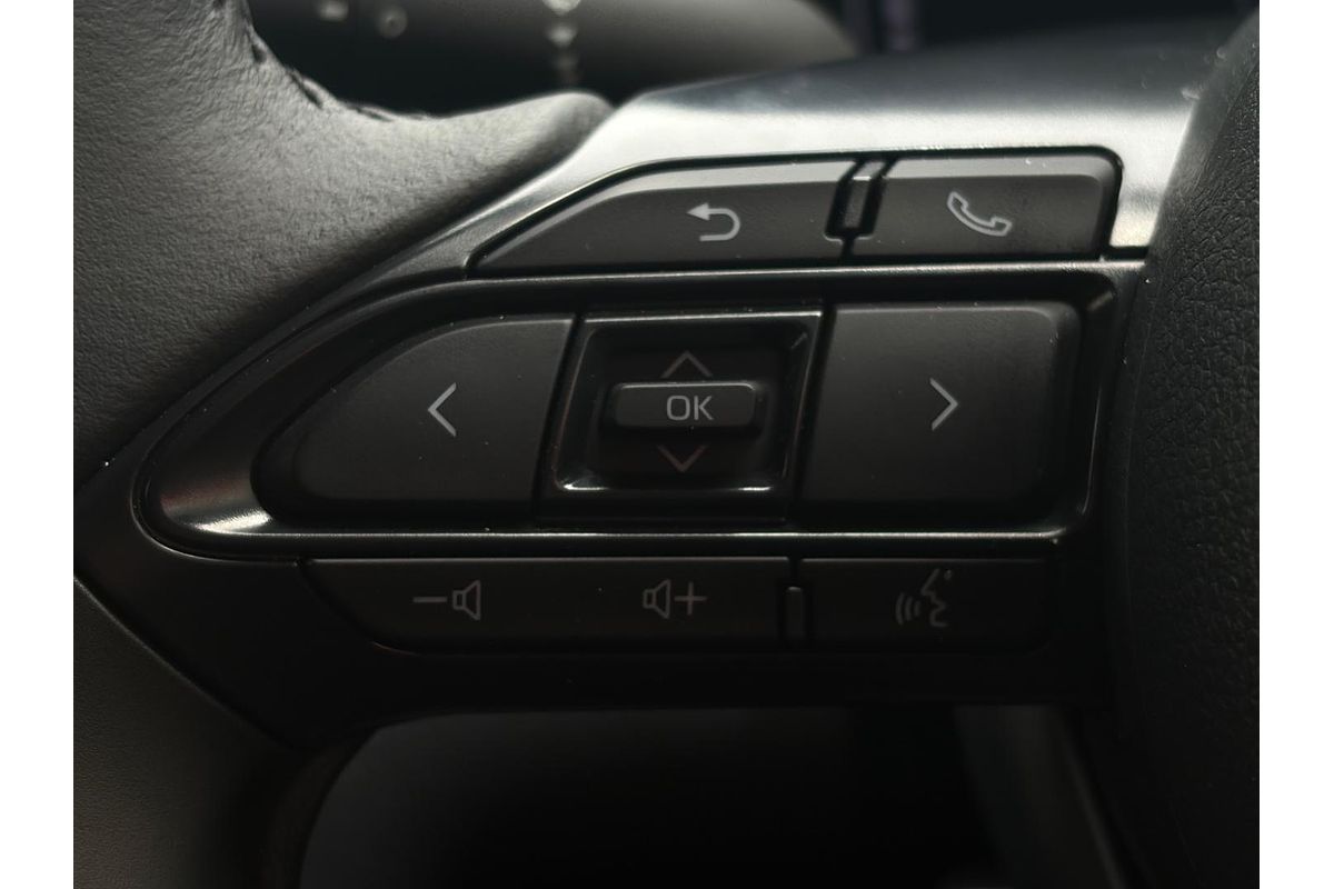 2025 Toyota Yaris Cross GXL MXPJ10R