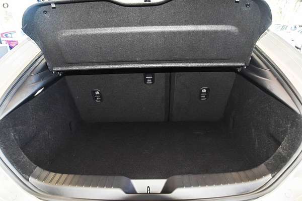 2025 Mazda 3 G25 Evolve SP BP Series