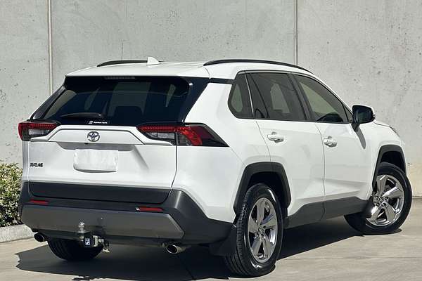 2020 Toyota RAV4 GXL MXAA52R