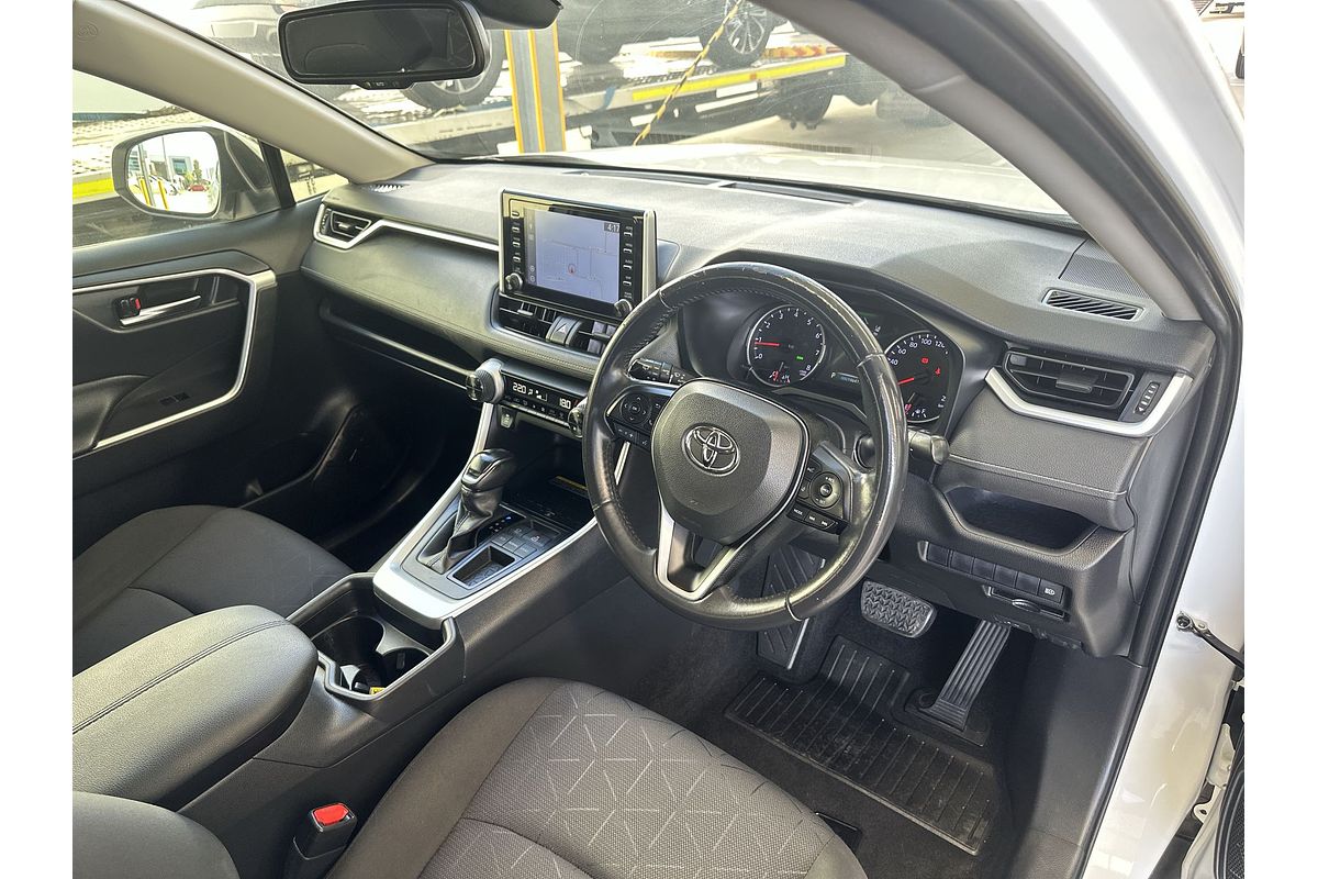 2020 Toyota RAV4 GXL MXAA52R