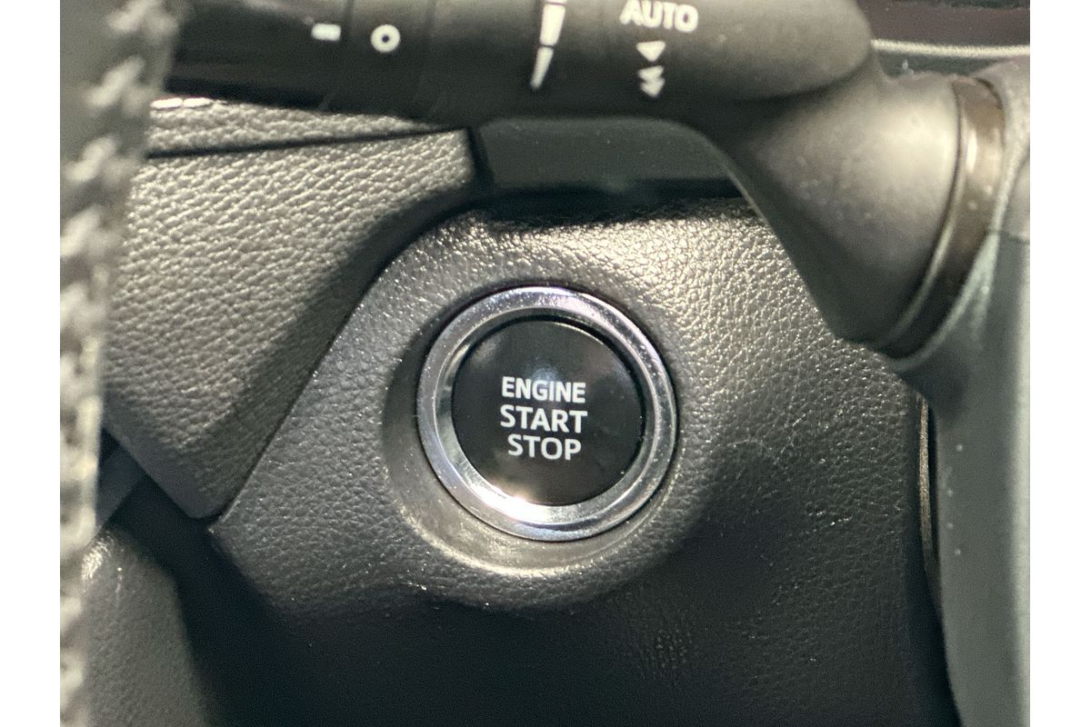 2020 Toyota RAV4 GXL MXAA52R