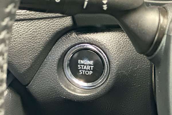 2020 Toyota RAV4 GXL MXAA52R