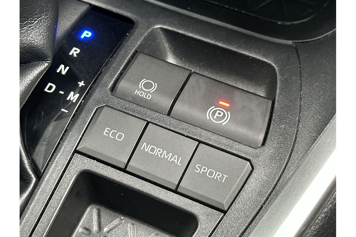 2020 Toyota RAV4 GXL MXAA52R