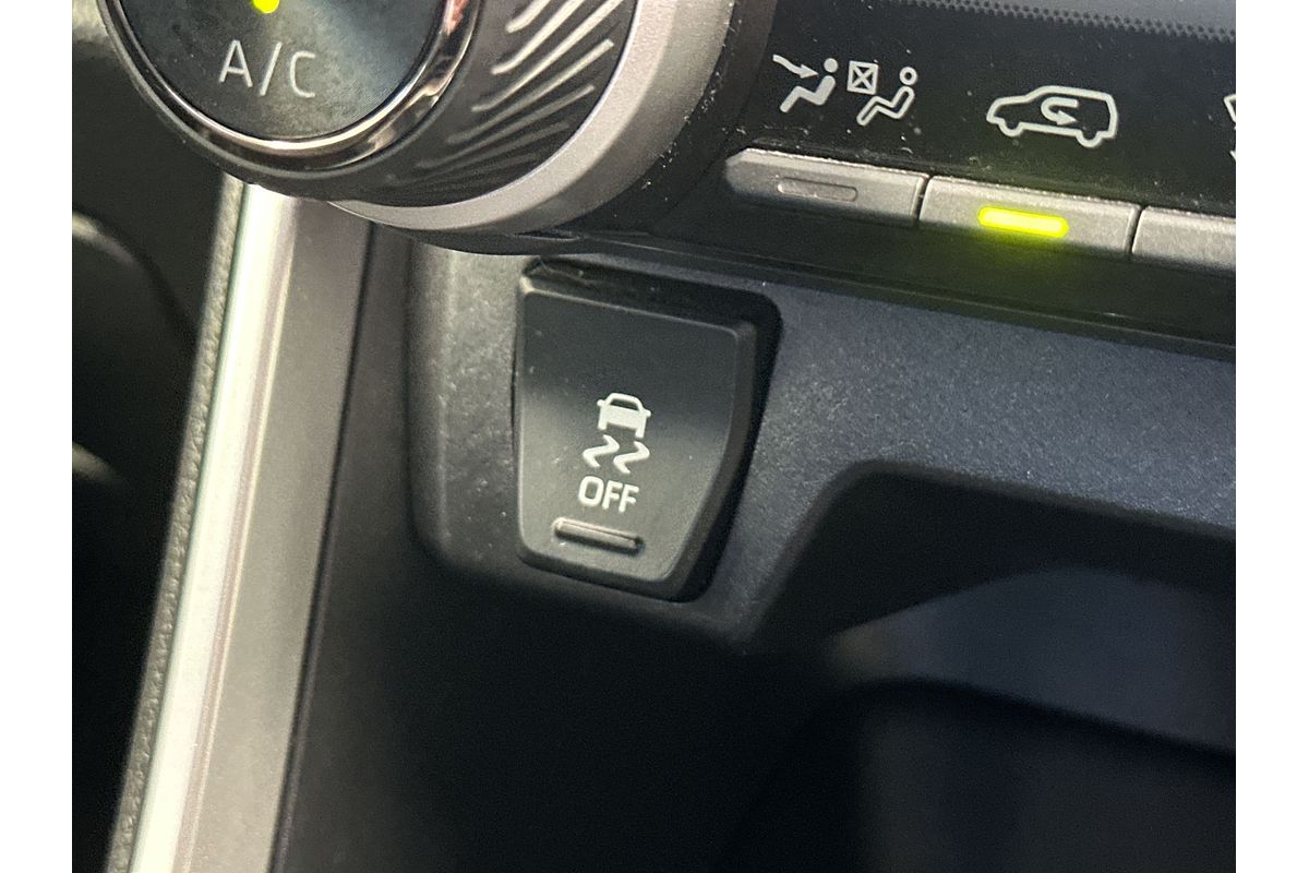 2020 Toyota RAV4 GXL MXAA52R