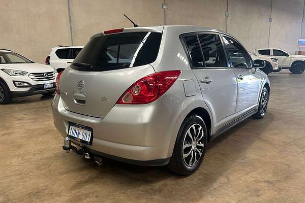 2009 Nissan Tiida ST C11