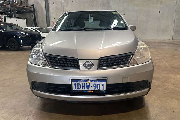 2009 Nissan Tiida ST C11