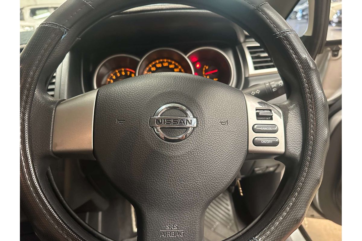 2009 Nissan Tiida ST C11