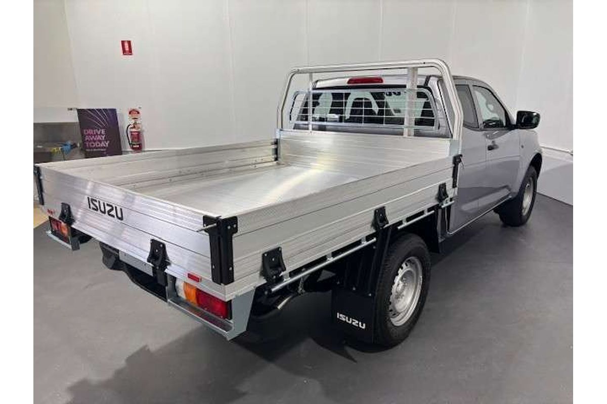 2025 Isuzu D-MAX SX 4X4