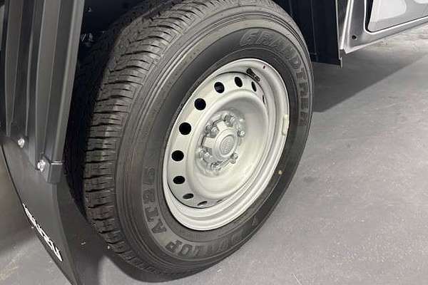 2025 Isuzu D-MAX SX 4X4