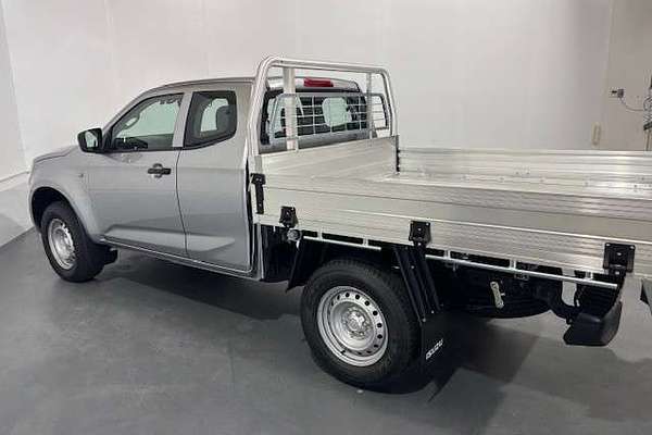 2025 Isuzu D-MAX SX 4X4