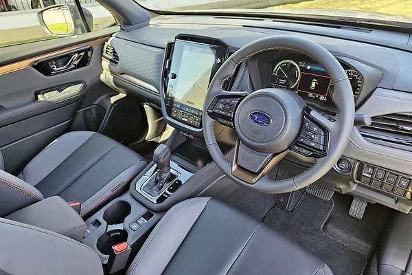 2025 Subaru Forester Hybrid Sport S6