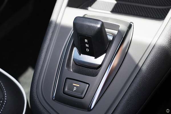 2025 Mitsubishi ASX Exceed XE