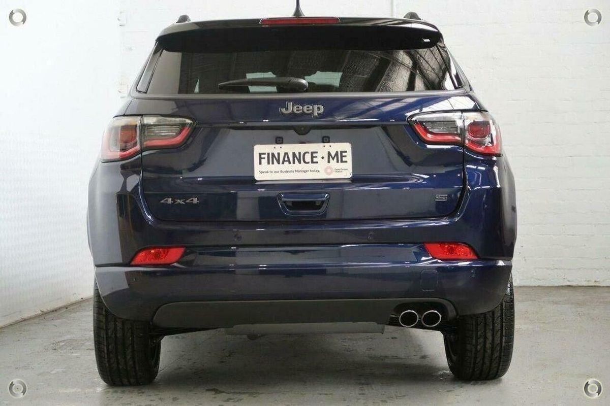 2023 Jeep Compass S-Limited M6