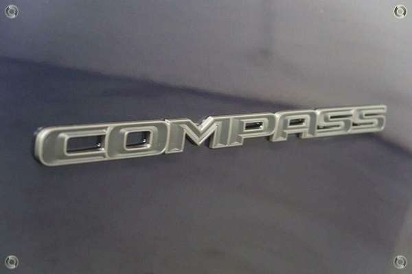2023 Jeep Compass S-Limited M6