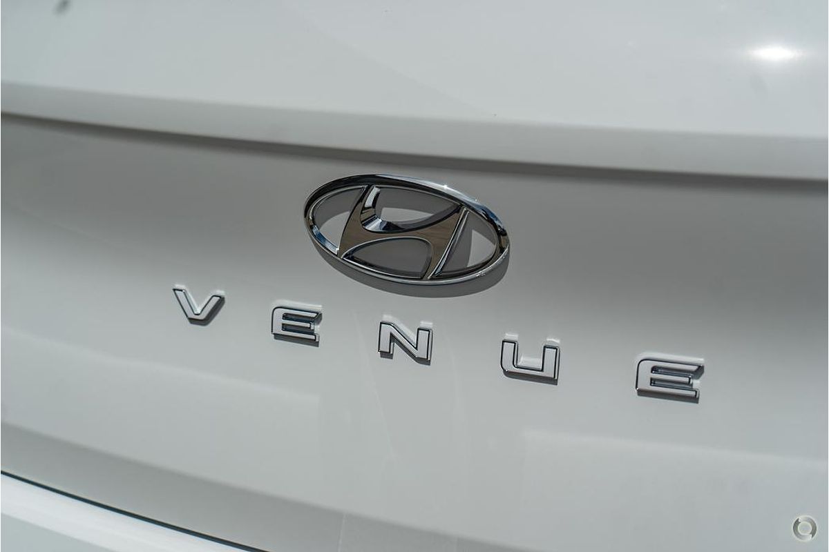 2025 Hyundai Venue Active QX.V5