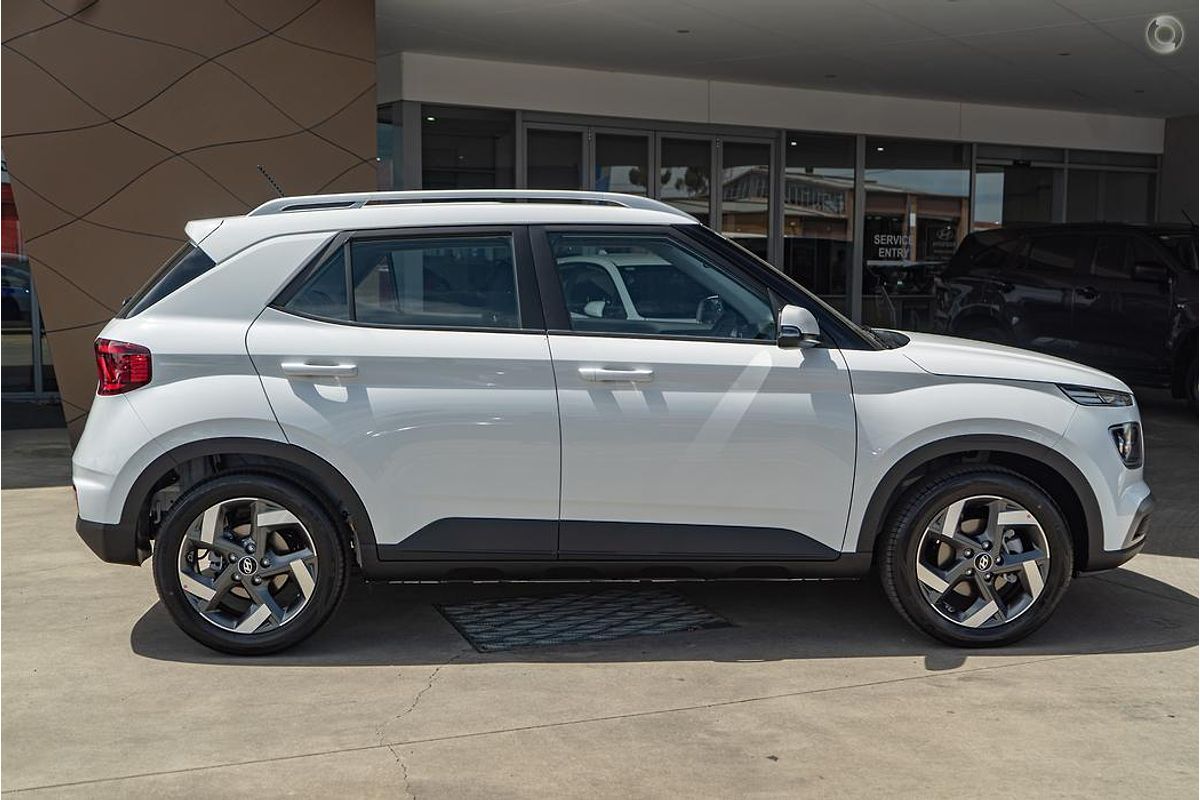 2025 Hyundai Venue Active QX.V5