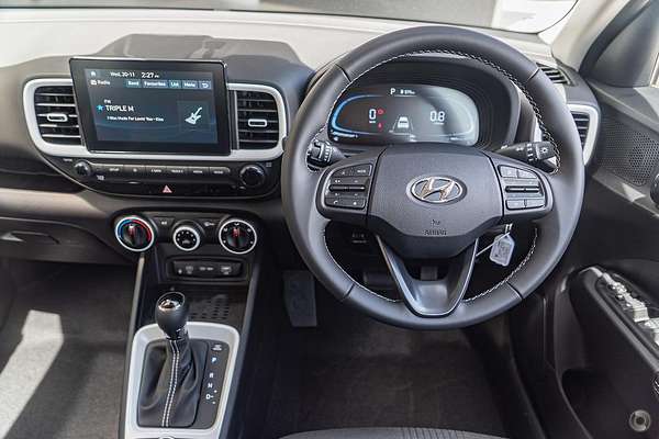 2025 Hyundai Venue Active QX.V5