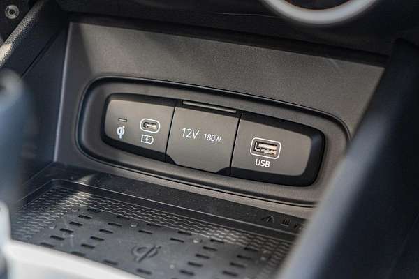 2025 Hyundai Venue Active QX.V5